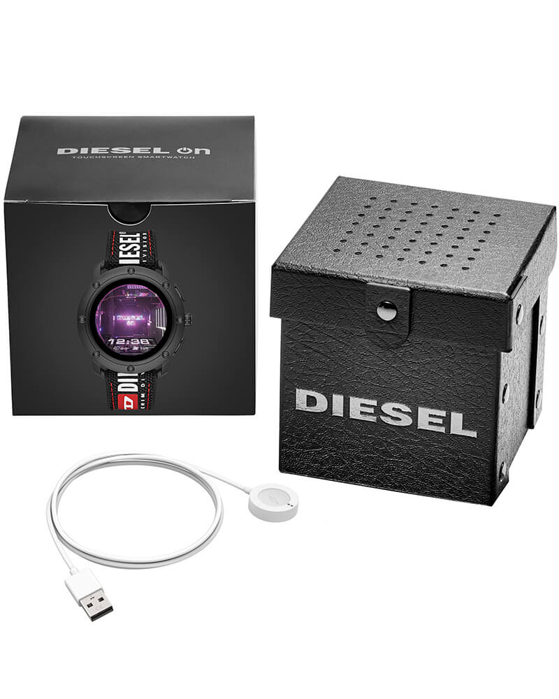 Часы Diesel DZT2022
