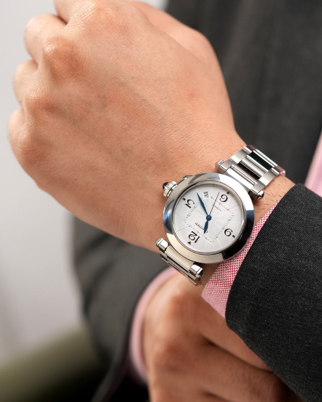 Часы  Pasha de Cartier