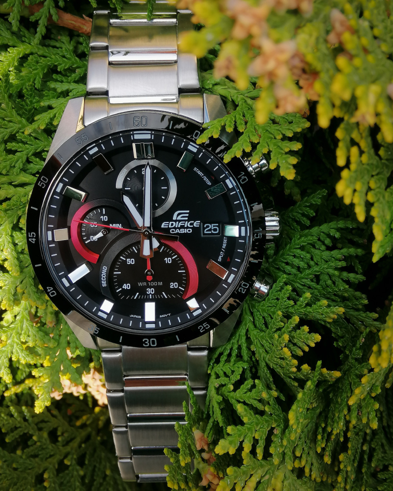 Casio EFR-571DB-1A1VUEF