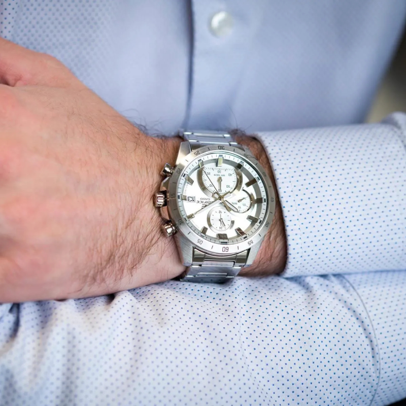 Casio EFR-571MD-8AVUEF