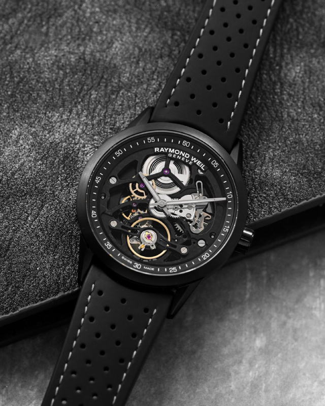 Часы Raymond Weil 2785-BKR-20000