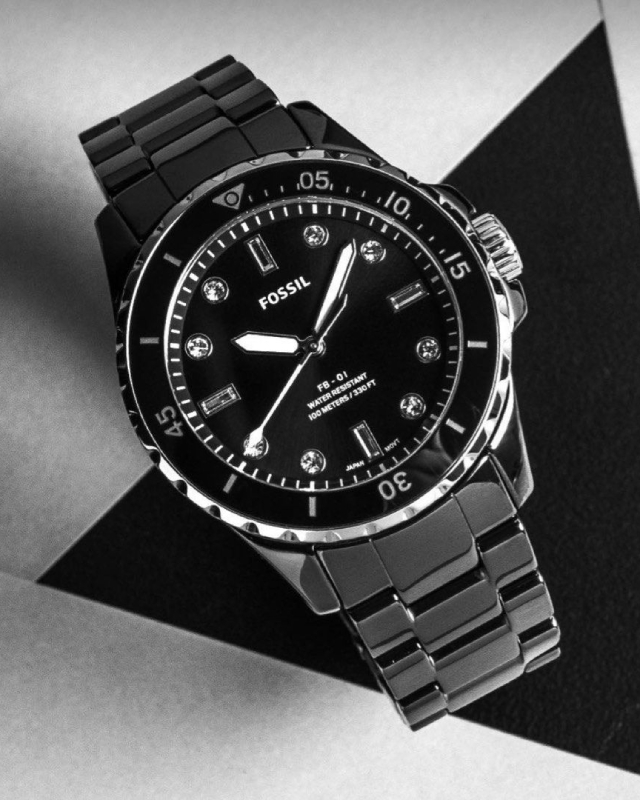 Часы Fossil CE1108