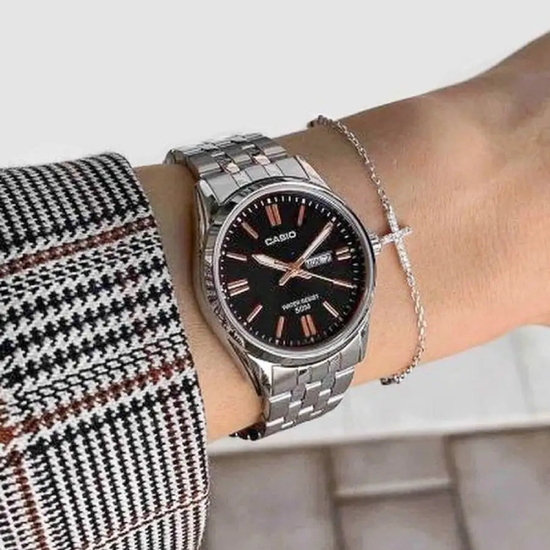 Наручные часы Casio Collection Women LTP-1335D-1A2 — купить в интернет ...
