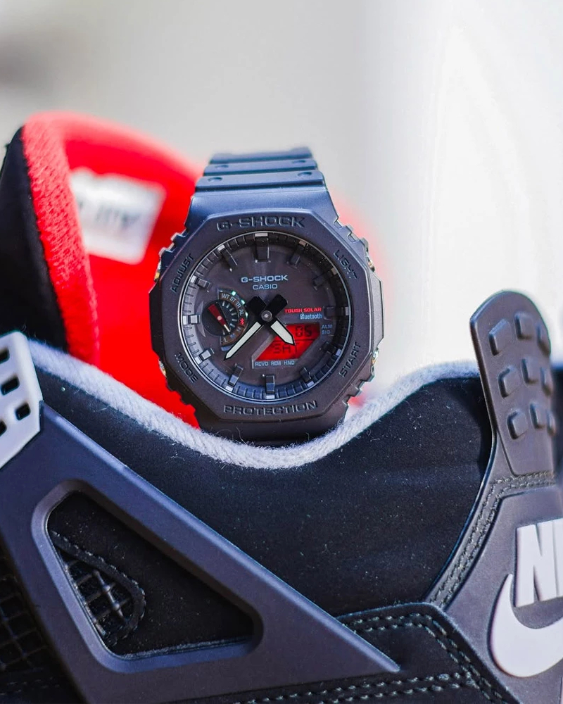 Casio GA-B2100BBR-1A