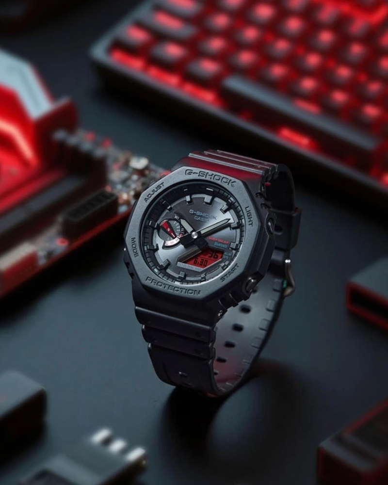 Casio GA-B2100BBR-1A