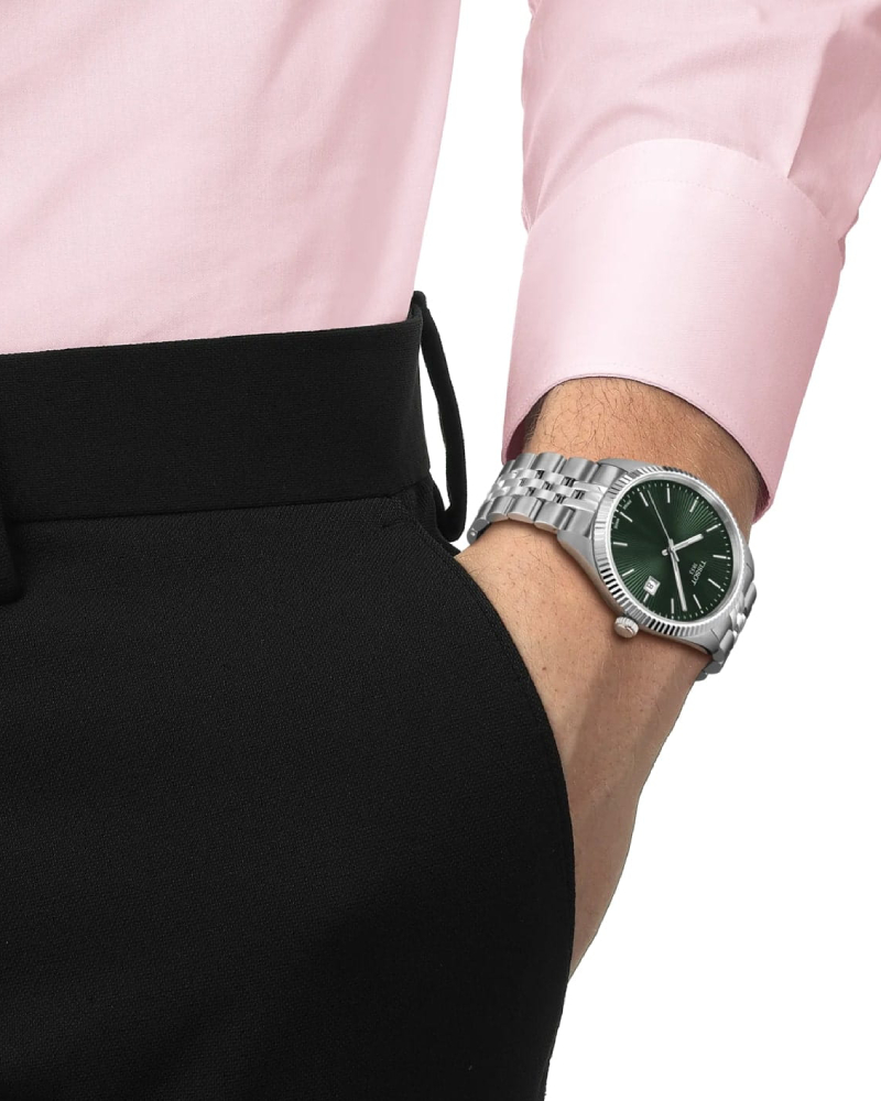 Tissot T-Classic T1564101109100